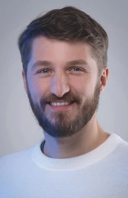 Simon Blackler, Founder of Krystal Hosting, dedicated to providing sustainable and ethical web hosting solutions.